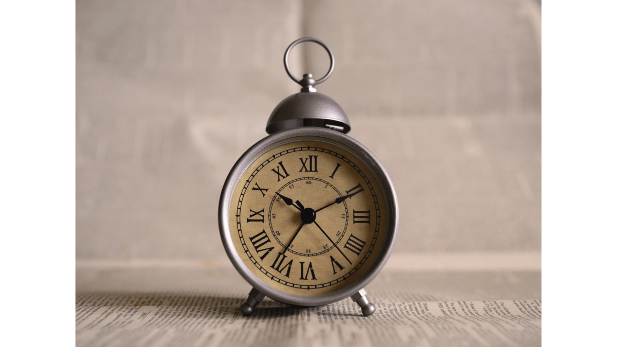 HORMONI UN  NOVECOŠANĀS